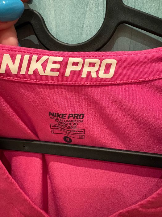 Дамска тениска Nike