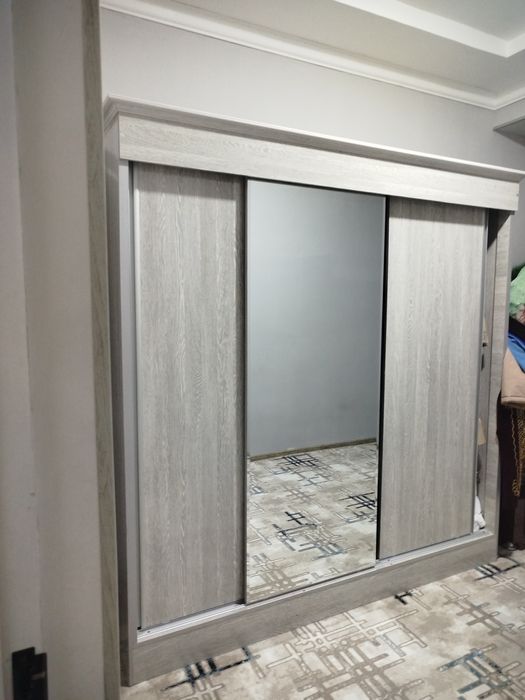 Qarshi shahar markazidan ijaraga uy faqat oilaga.