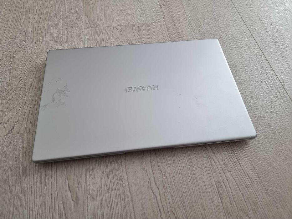 Laptop Huawei Matebook D15 Full HD, i5-10210U, 8 GB DDR4, SSD 512 GB