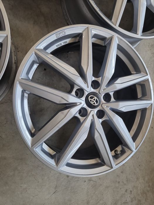 Jante 5x114.3 R19 Toyota Rav 4 CHR stare foarte buna