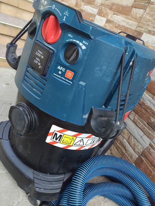 Прахосмукачка Bosch Gas35 AFC Тупалка Сухо Мокро Строителство Гипс КартонПочистване