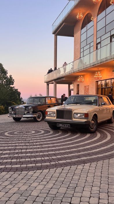 Masini de epoca pentru evenimente