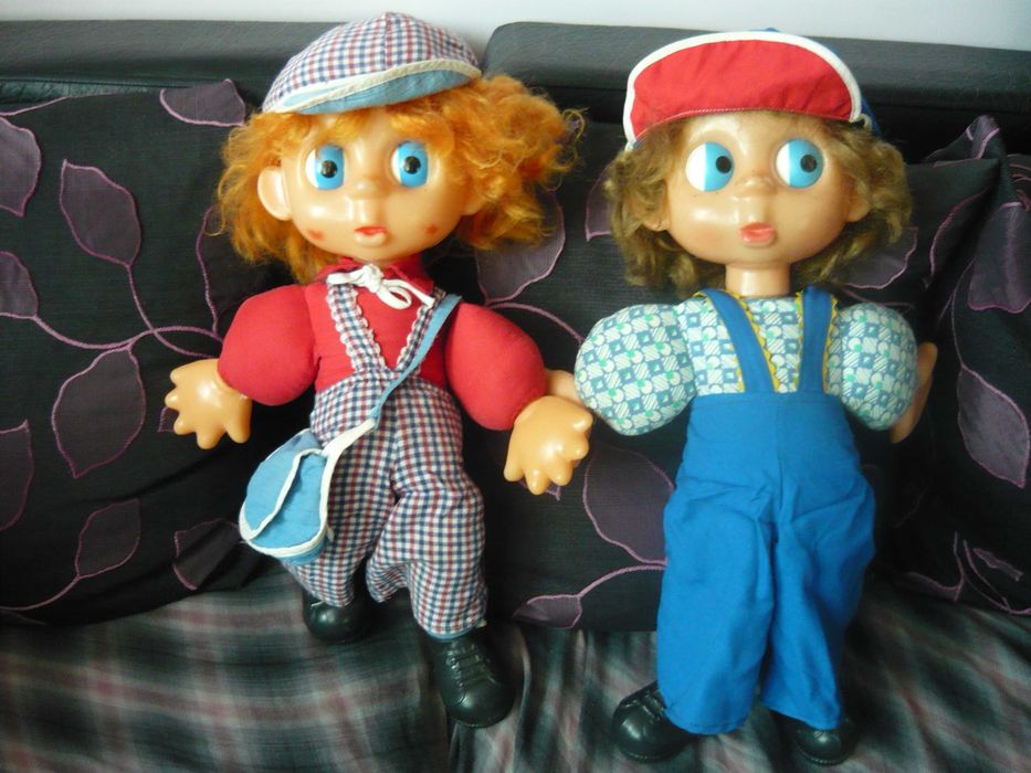 Стари кукли Антошка