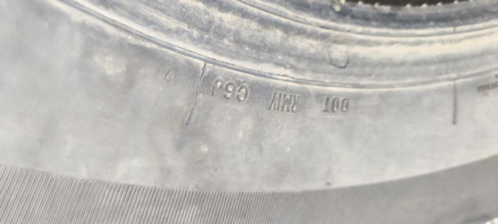 Шина зимняя 265/70R17,