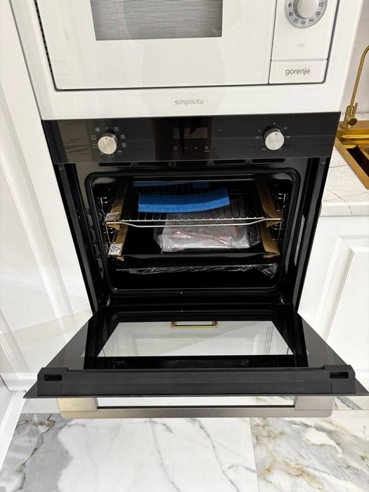 3 комната с красивым видом на город.