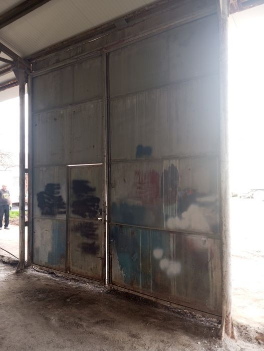 Метална врата за хале 4 м