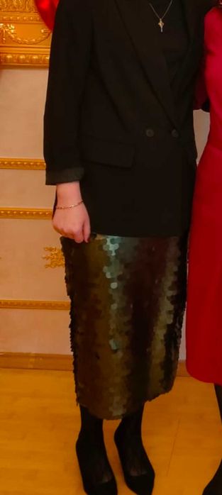Юбка с пайетками