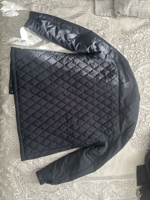 продам демисезонная куртка