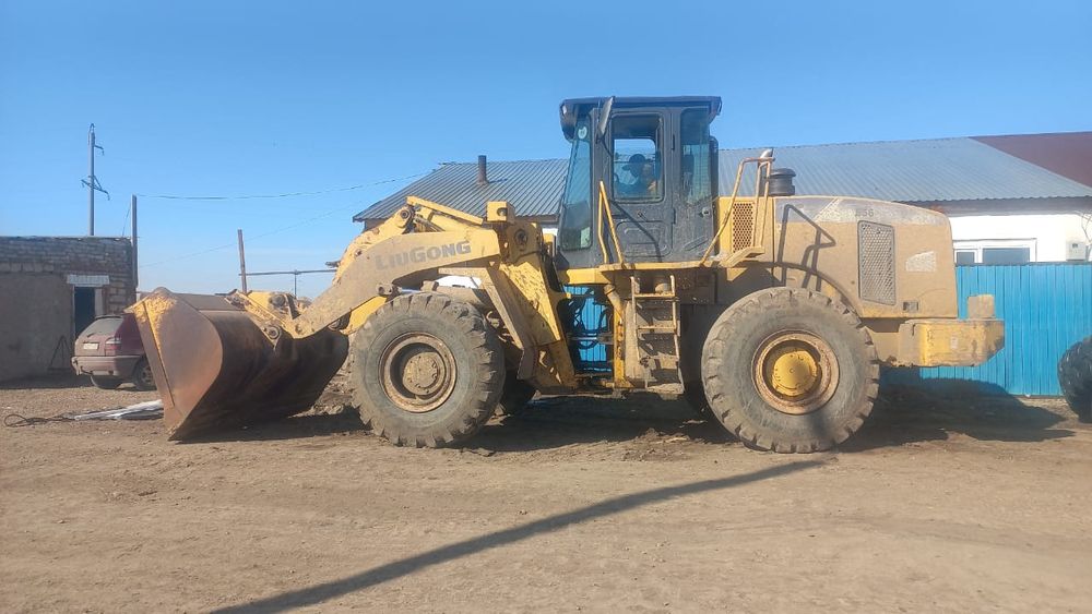 Услуги погрузчика