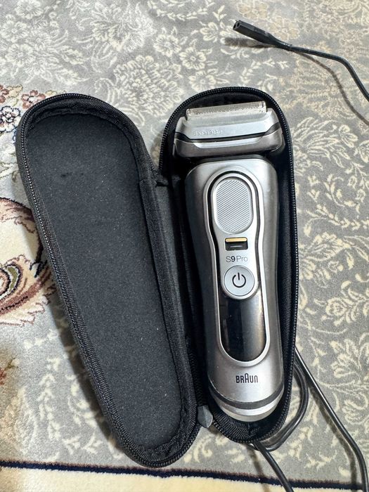 Aparat barbierit  Braun seria 9 s9 pro