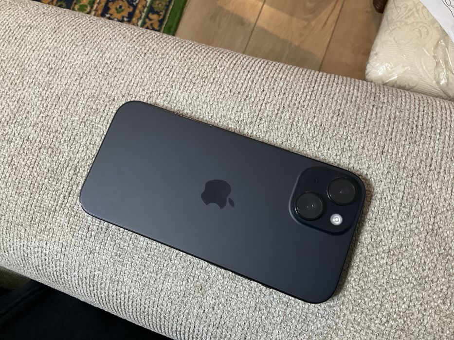 Продам iPhone 15