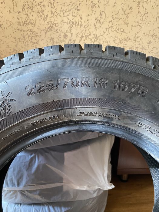Продам зимние шины
