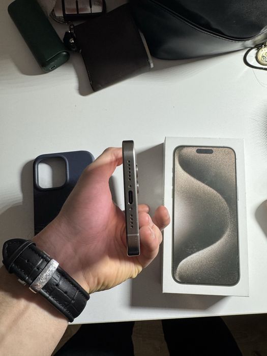 iPhone 15 Pro Max 256GB – eMAG • Garanție • Baterie 87%