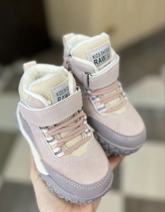 Ботинки детские весенние