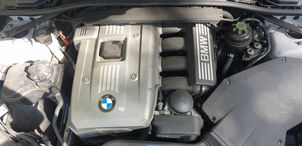 На части BMW E91 330i 258 // БМВ Е91 330и 258