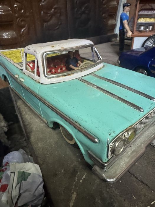 Jucarii tabla mercedes teleghidata si altele