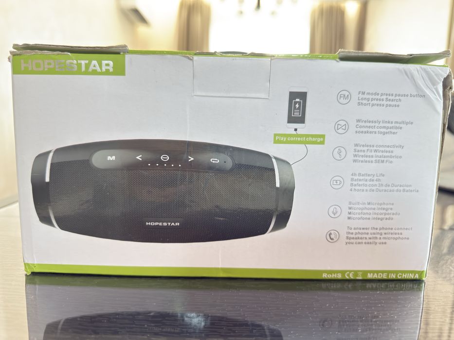 Преносима безжична Bluetooth колонка с FM радио и вграден микрофон