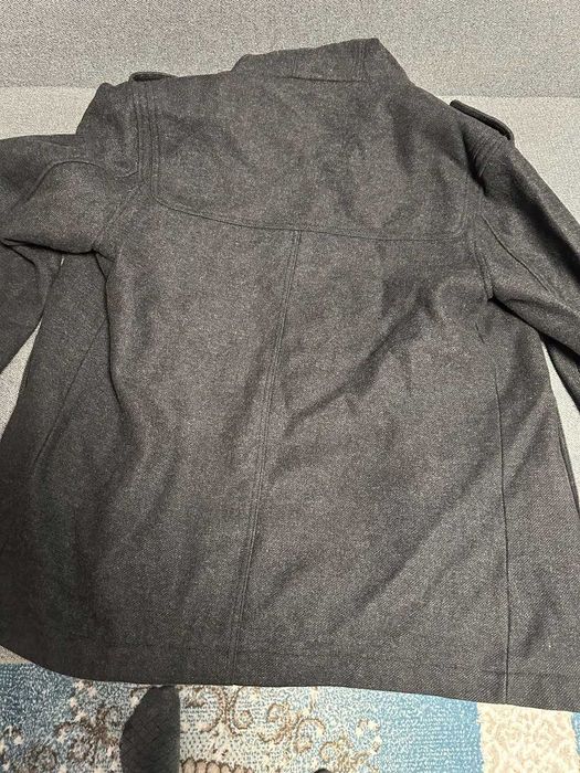 Продам пальто мужское с капюшоном