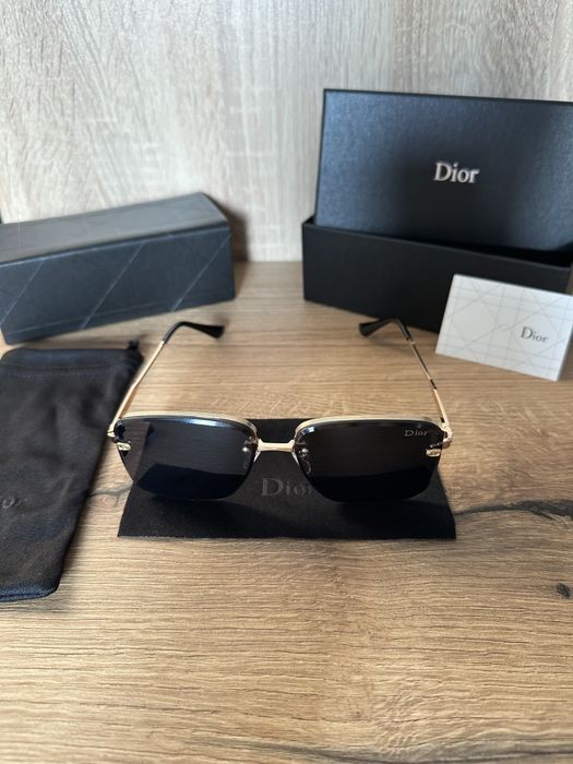 Ochelari de soare Dior, Noi!