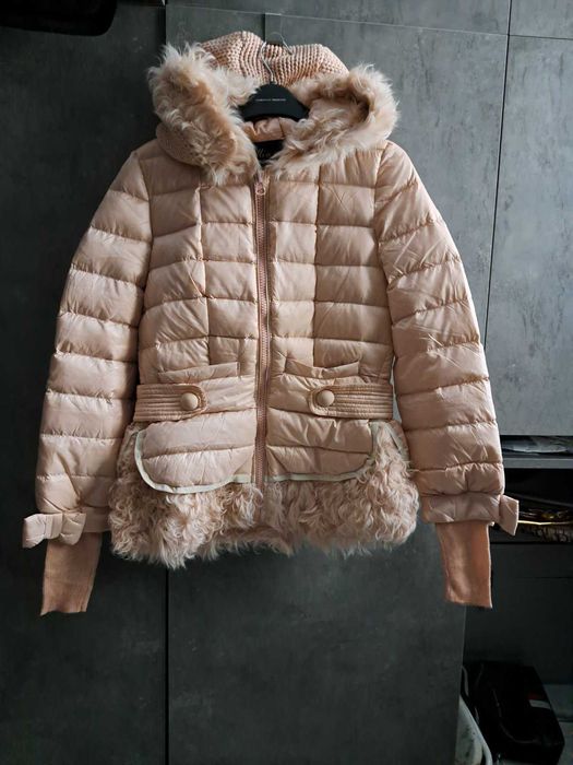 Уникално яке с гъши пух и гарнитури от естествен косъм