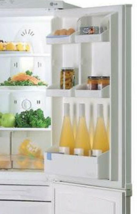 Продам ящички и полки на холодильник LG
