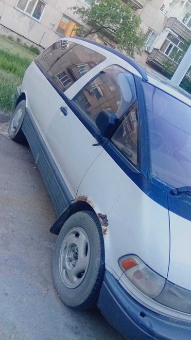 Toyota Estima 1994 г.
