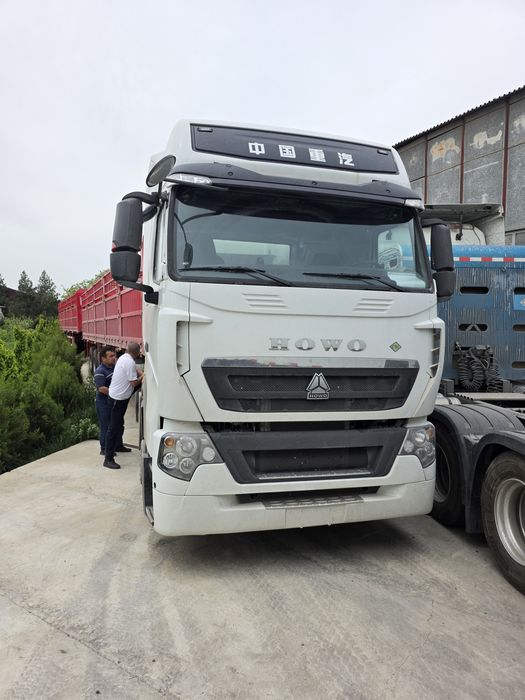 Янги Howo А7 Тягач 6×4 газивый ранги ок 12 газ балон