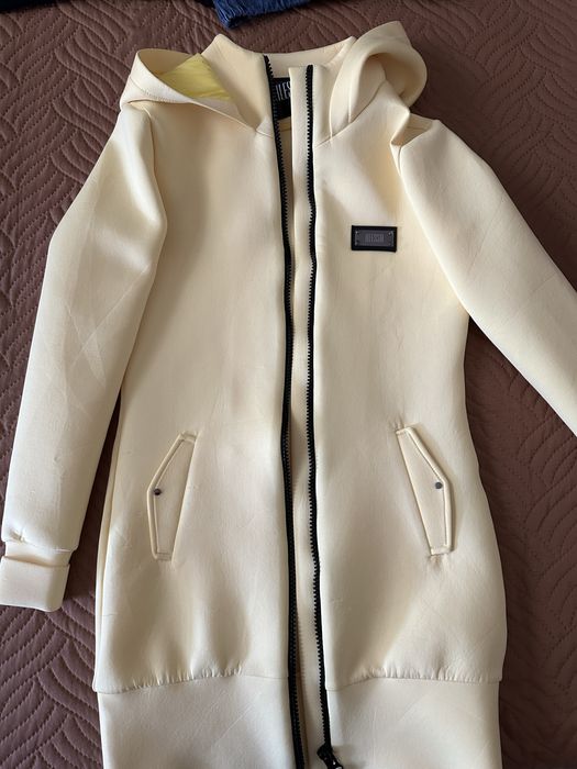 Жълто яке Alessa