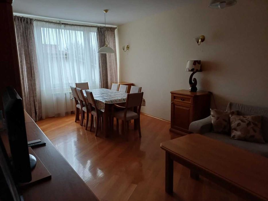 Тристаен апартамент Медицинска академия