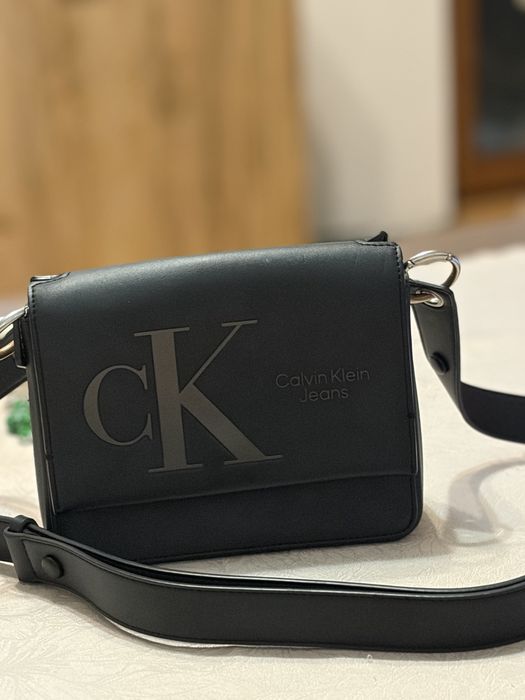 Чанта calvin klein