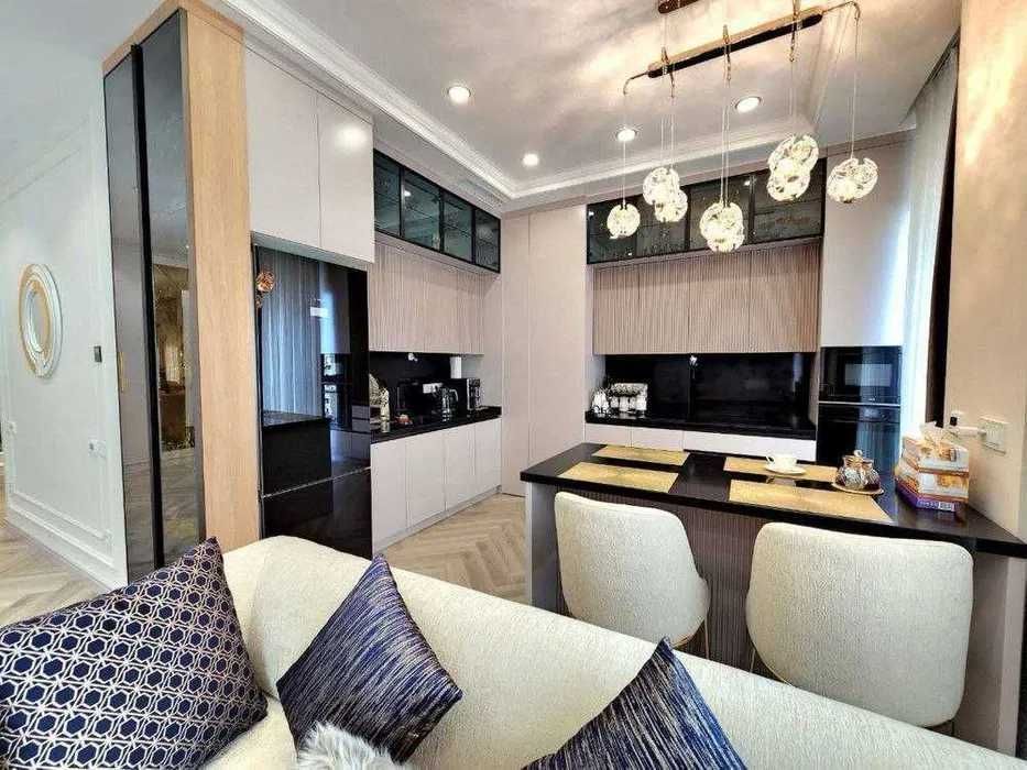 сдается квартира в центре!!!