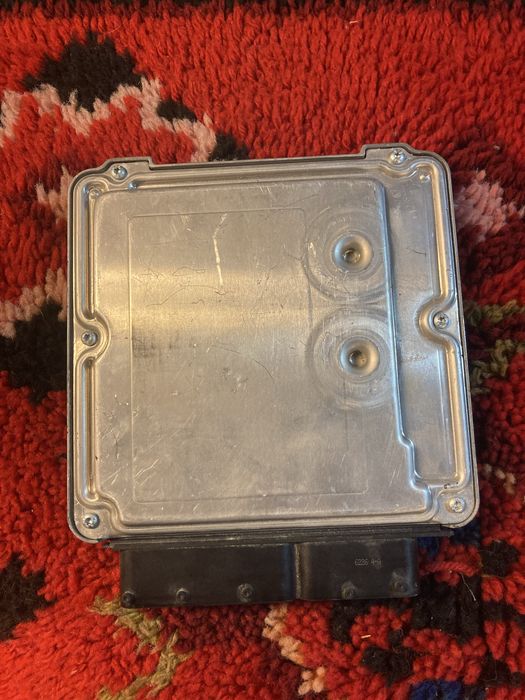 Оригинален компютър за А4 Б7 2.0 ТДИ 2006-2009г