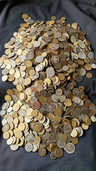 peste 300 monede vechi ieite din circulatie