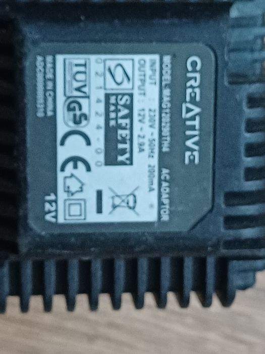 Alimentator incarcator Creative 12v  2,9A perfect functional