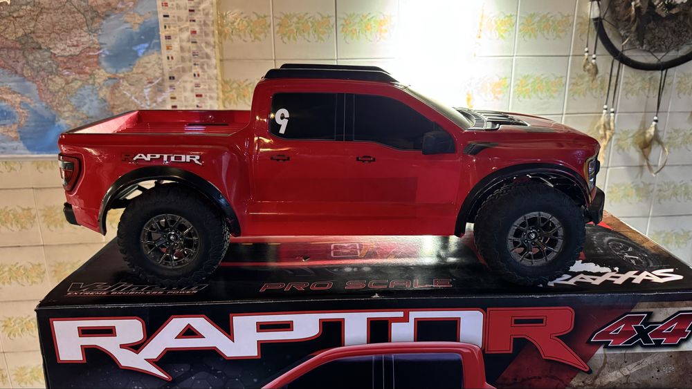 RTR Traxxas Ford Raptor 4x4 Vxl