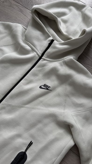 Nike tech fleece