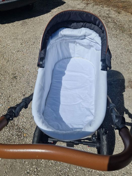 Бебешка количка Buba