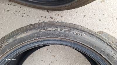 Гуми Kumho 245/40R18 4броя  летни
