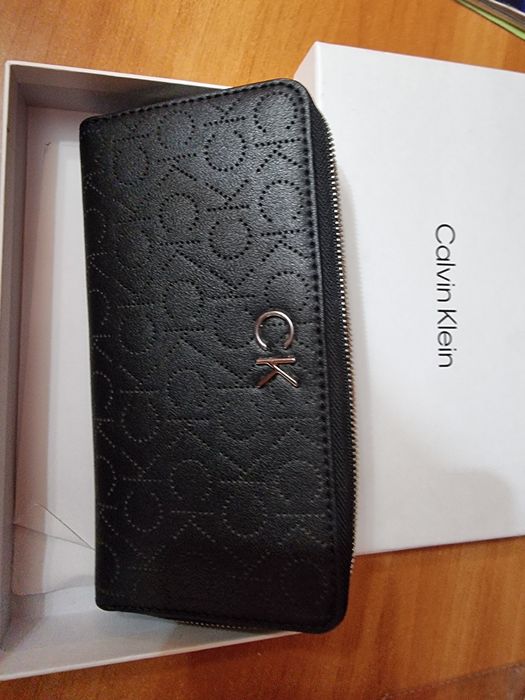Portofel negru Calvin Klein original