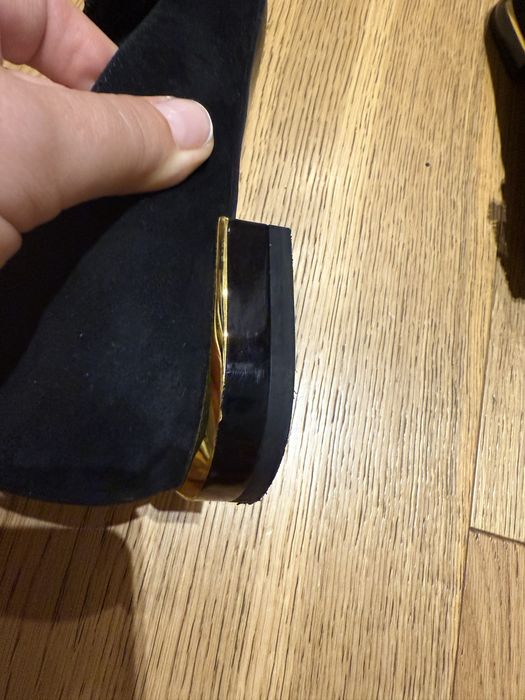 Balerini eleganti, funda aplicata