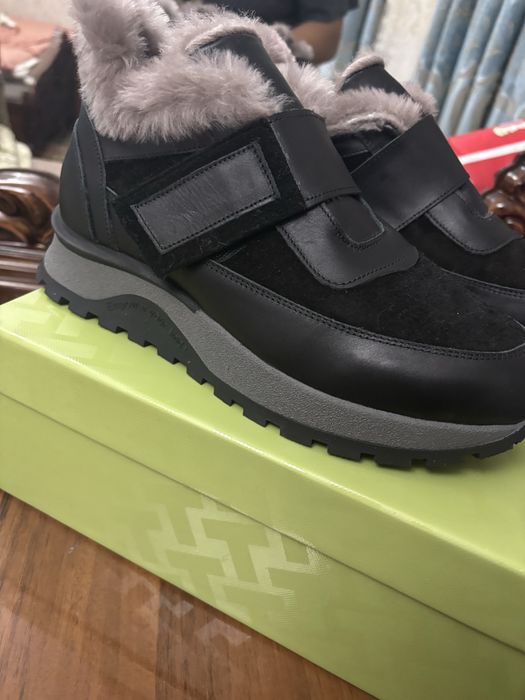 Обувь кожаная