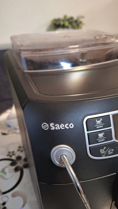 Кафе машина SAECO