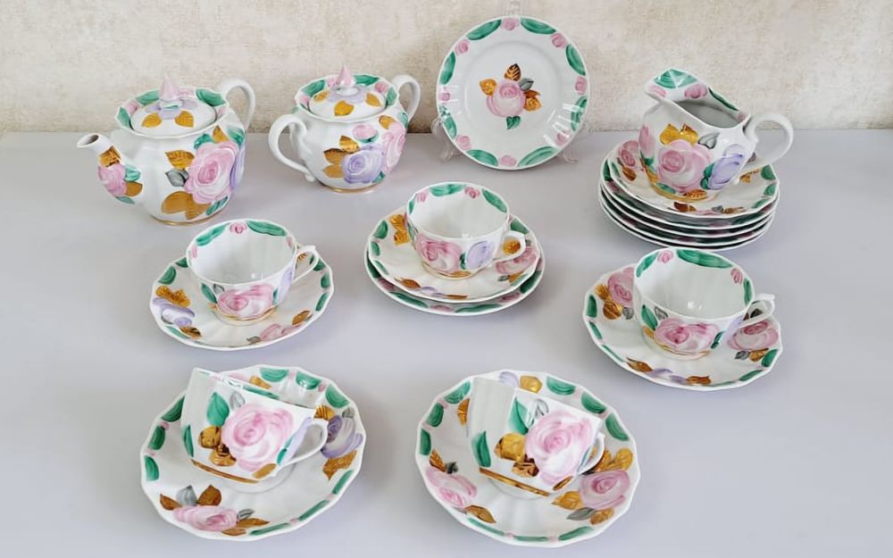 Фарфоровые чайные сервизы