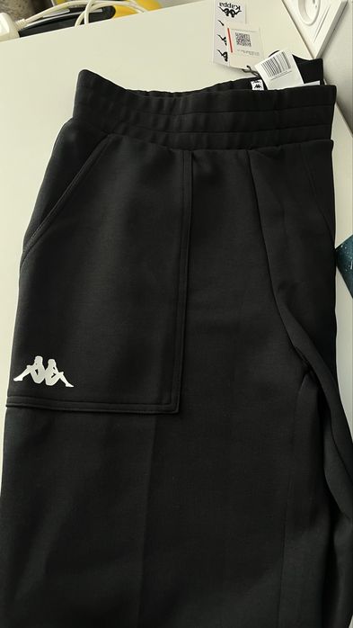 Спортивные штаны