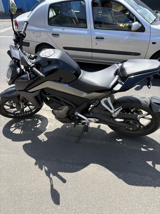 Motocicleta CFMoto 300NK  ABS ( A1, A2, A)