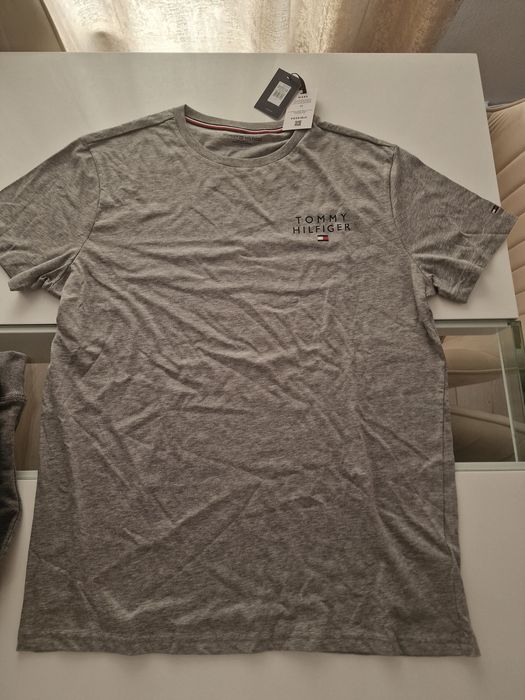 Imbracaminte Tommy Hilfiger originala