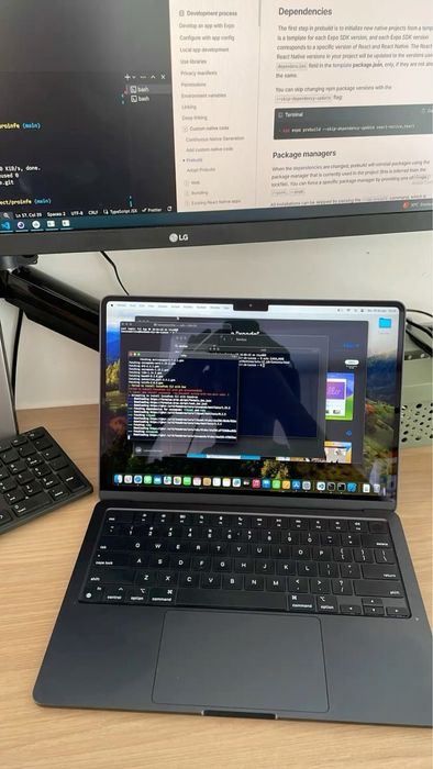 Macbook Air M4, 16/256, 100%