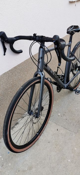 Алуминиев велосипед 28 цола Gravel CUBE NUROAD колело гравел