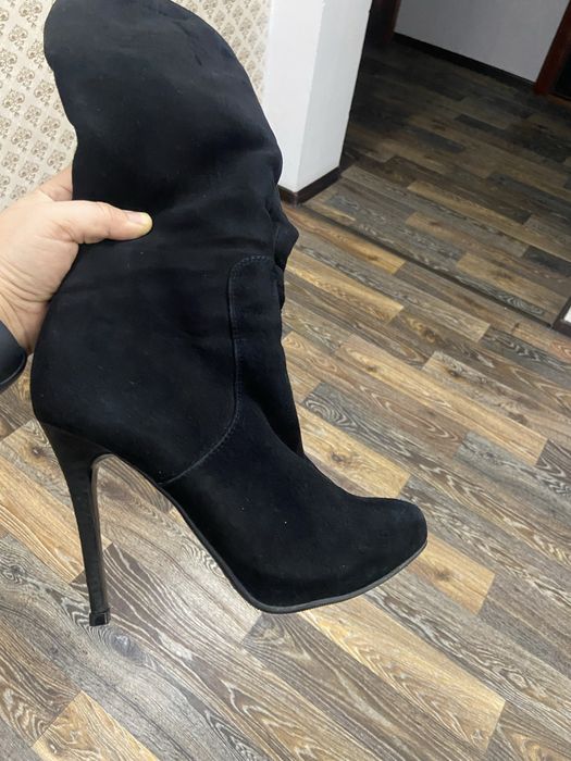 Женские сапоги на каблуке