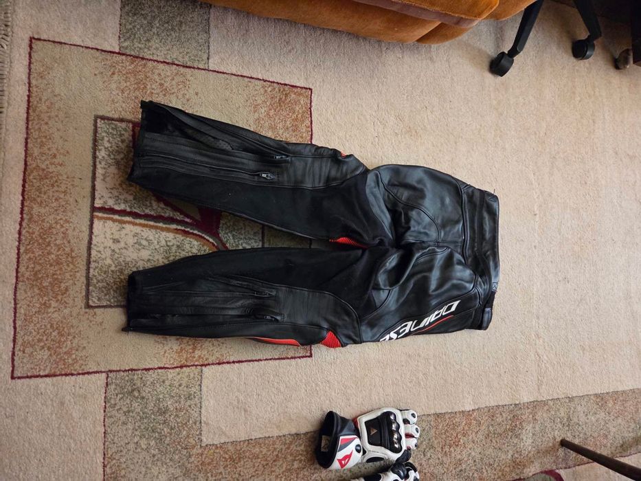 Dainese delta 3 perforated leather pants